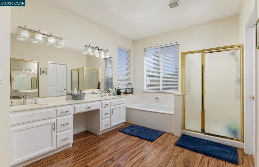 Photo of 1315 Oak Crest Way