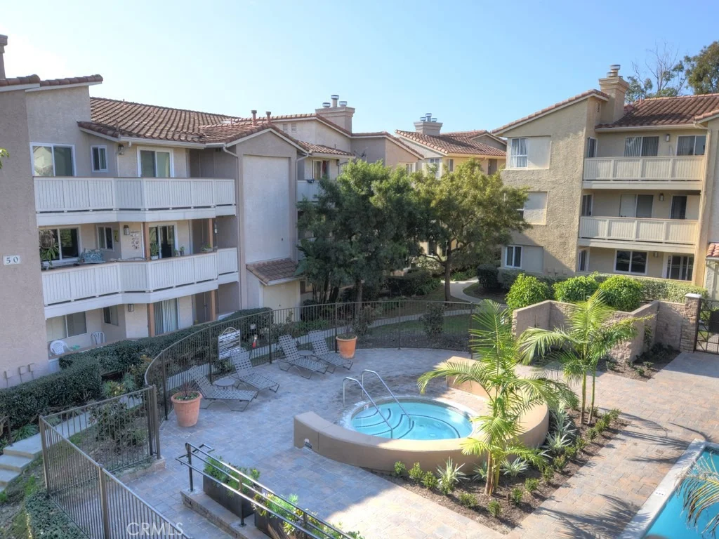 Photo of Unit E at 48 Corniche Dr.