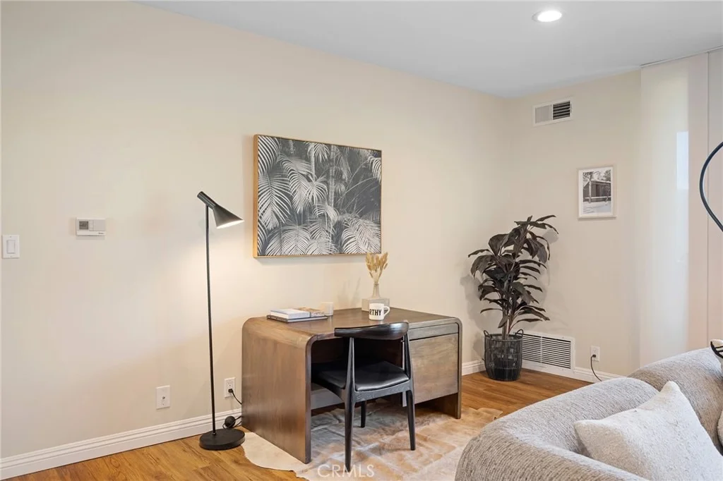 Photo of Unit 9 at 2313 Rosecrest Drive