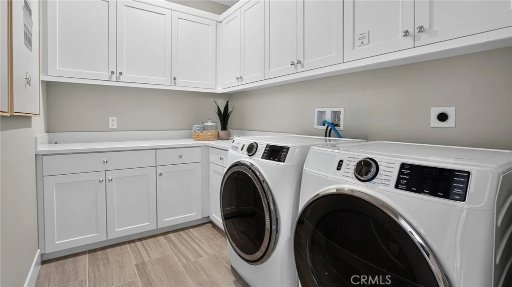 Photo of 27147 Prominence Lane