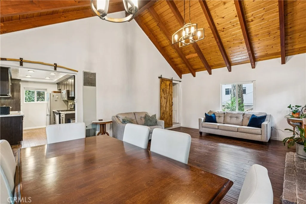 Photo of 355 Hartman Circle