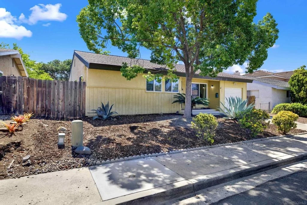 Photo of 13351 Silver Lake Dr
