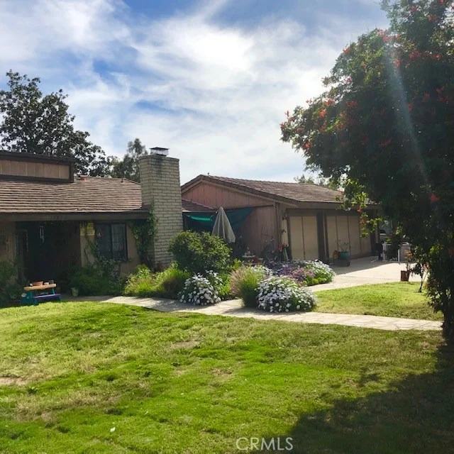 Photo of 17855 Twin Lakes Drive