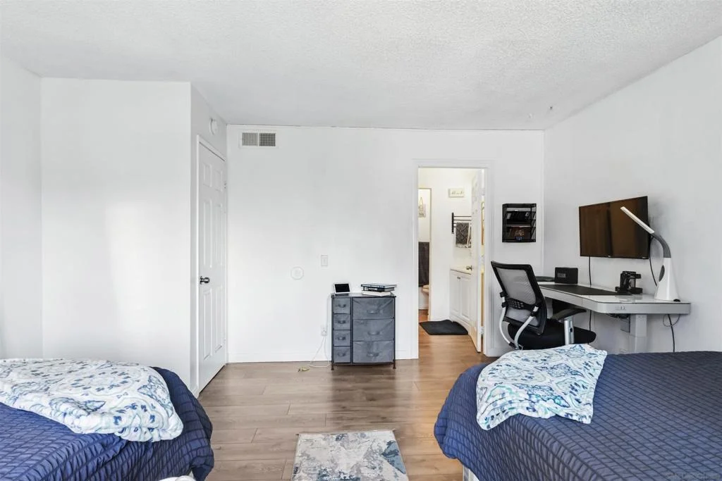 Photo of Unit UNIT47 at 5350 Baltimore Drive