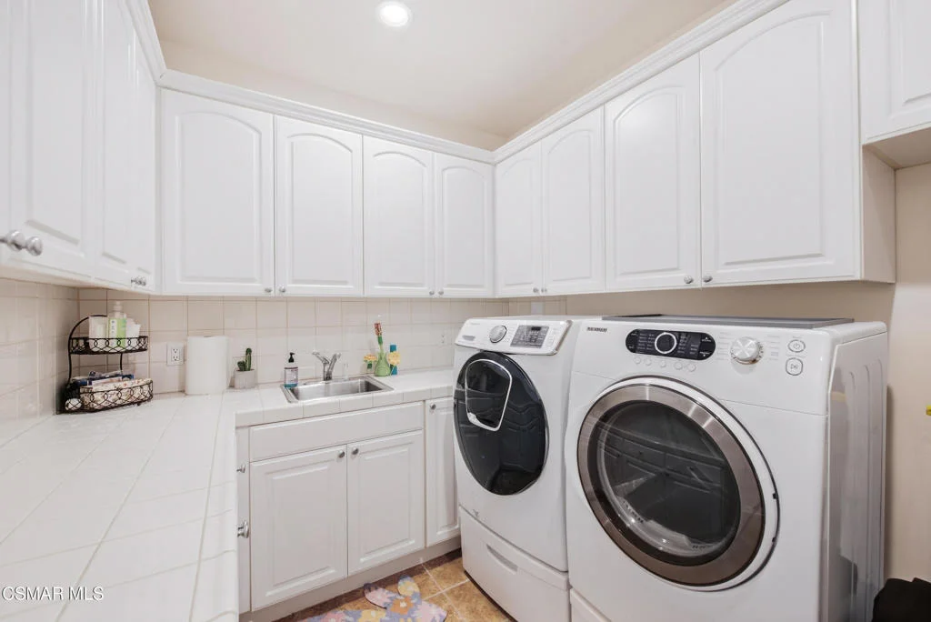 Photo of 1685 Hauser Circle