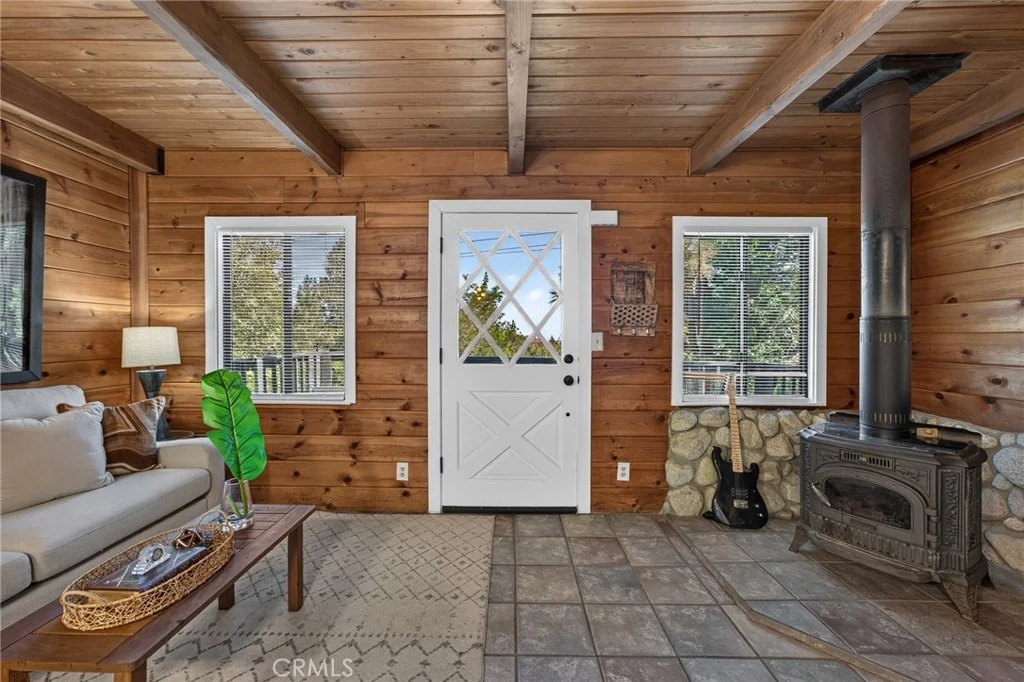 Photo of 27067 Overlook Lane