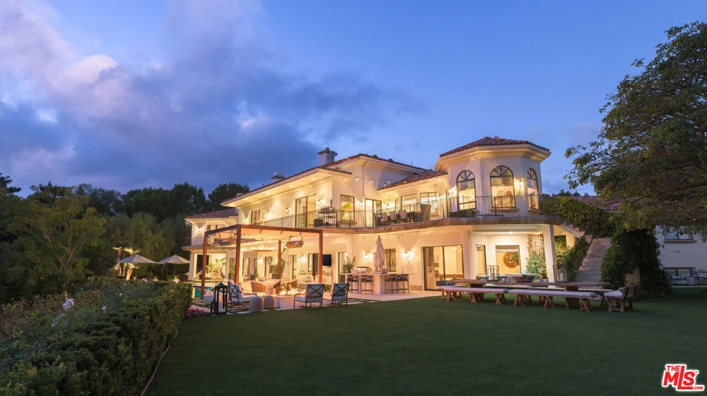 Photo of 6110 Merritt Drive