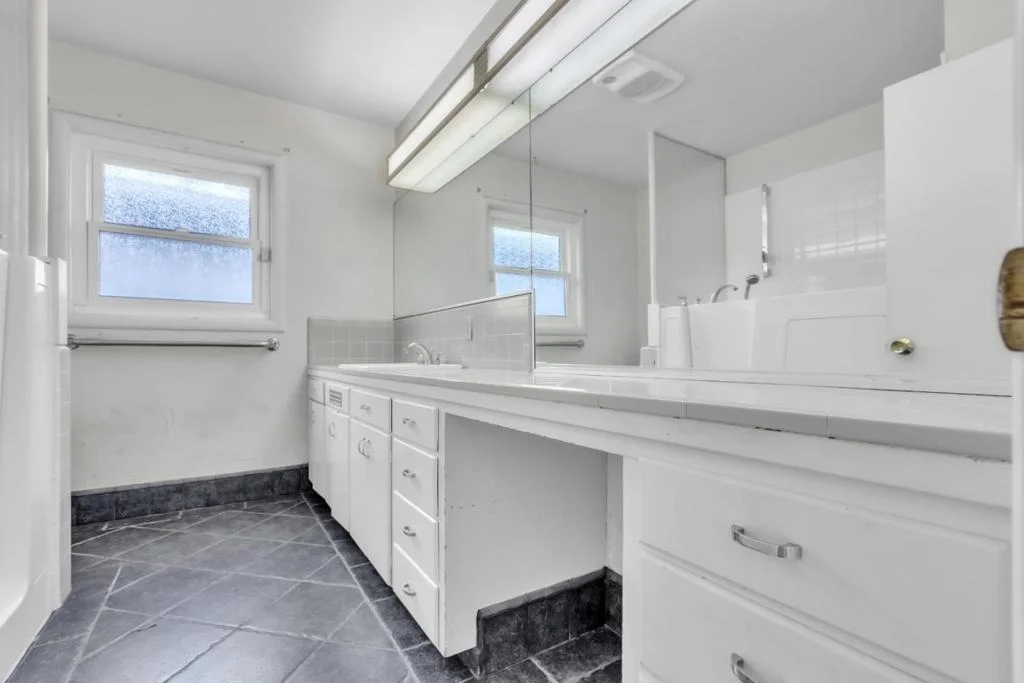 Photo of 22 San Juan Drive