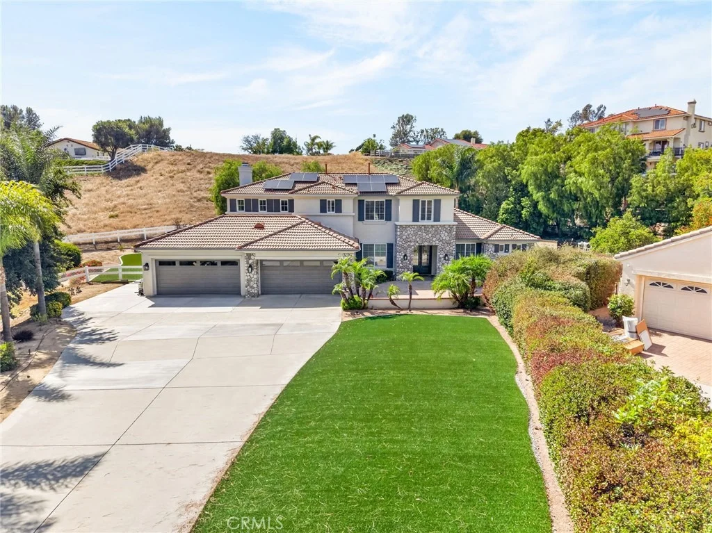 Photo of 40639 Baccarat Road