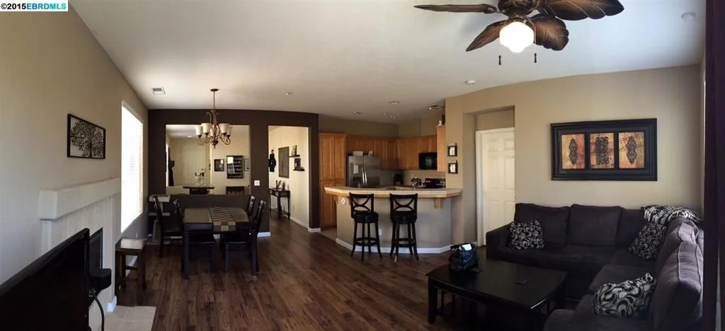 Photo of 2463 MARSHALL DR