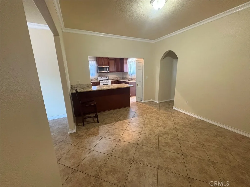 Photo of 3395 Franklin Avenue