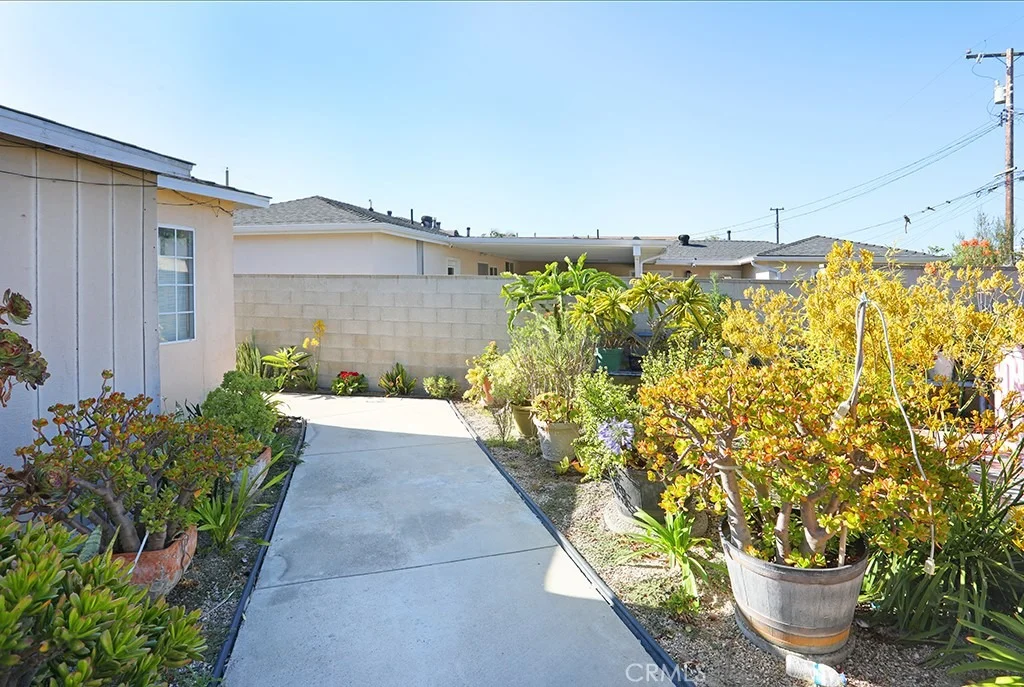 Photo of 14902 Purdy