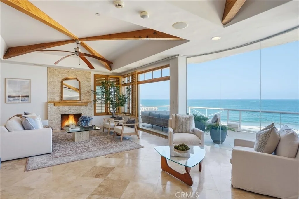 Photo of 807 Esplanade