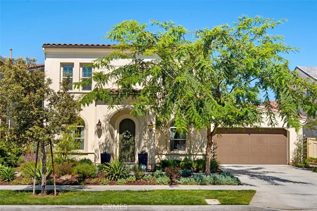 Photo of 221 Compass