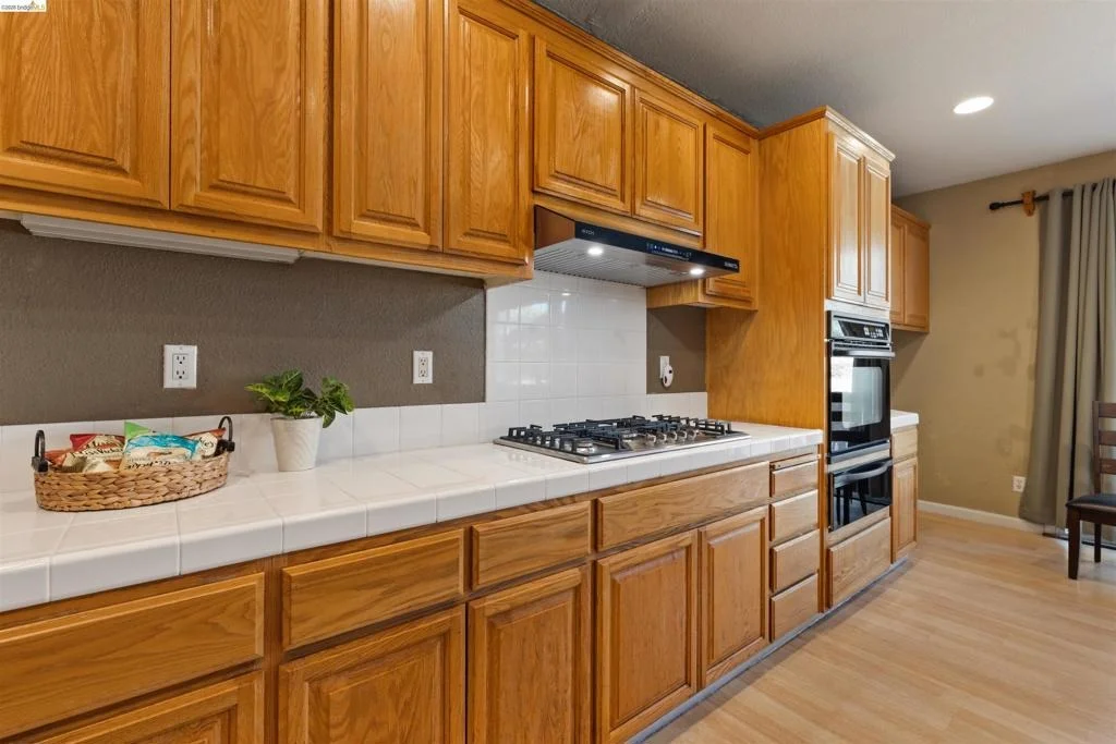 Photo of 1842 Sanger Peak Way