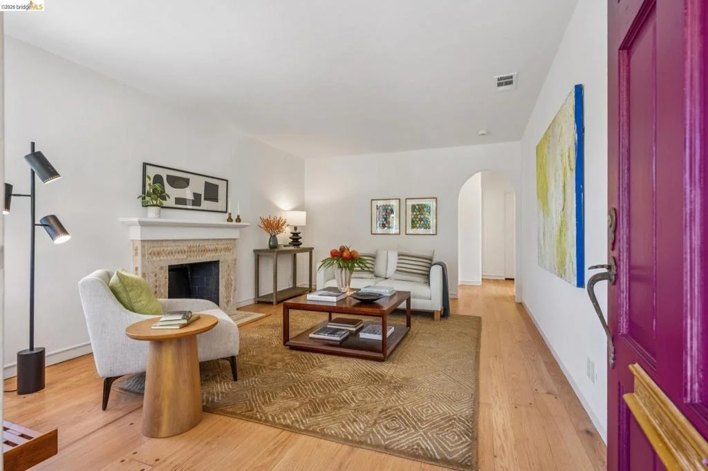 Photo of 930 Richmond St