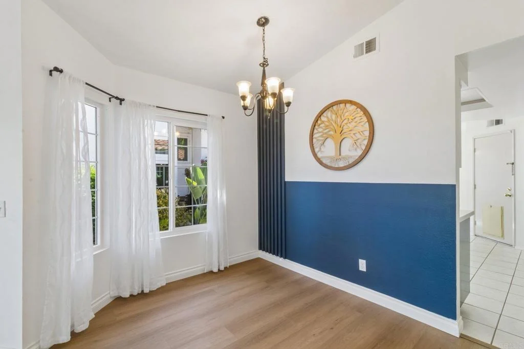 Photo of 2124 Redwood Crst