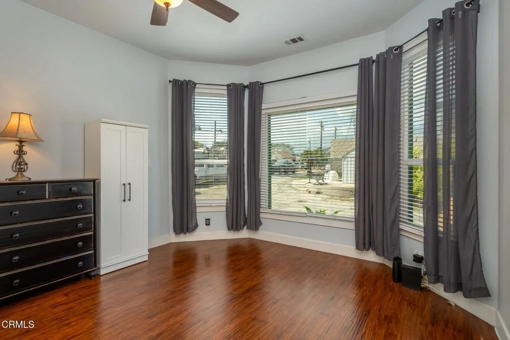 Photo of 112 Whipple Road