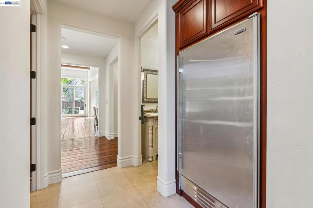 Photo of 1439 Vine Ln