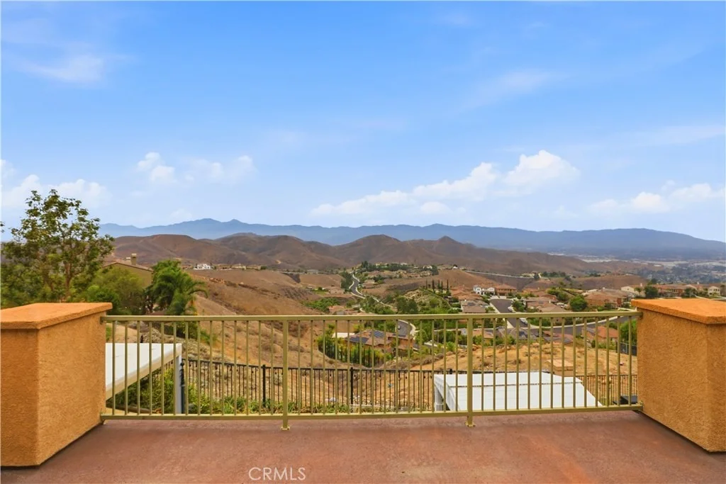 Photo of 15979 Skyridge