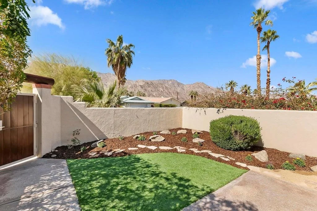 Photo of 53100 Avenida Vallejo