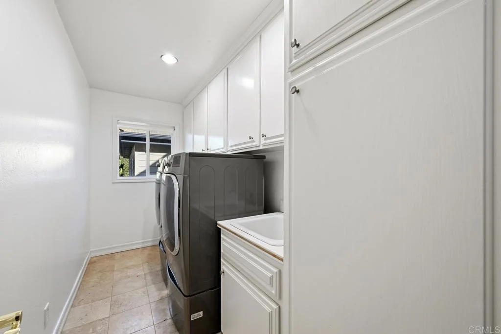 Photo of 1118 Orangewood Drive