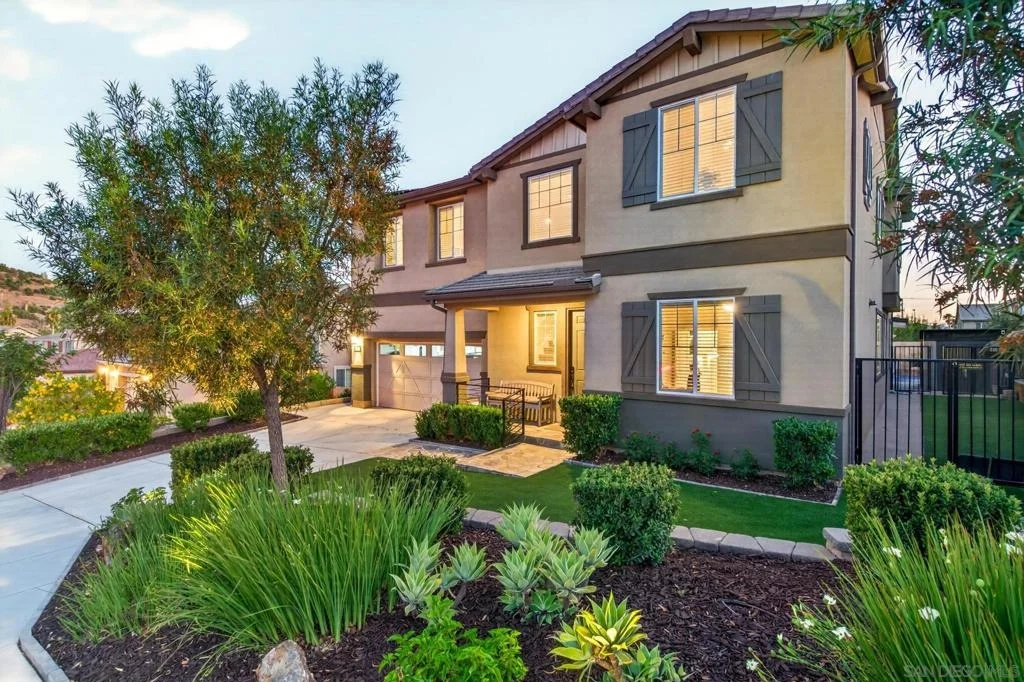 Photo of 2077 Del Rincon Place