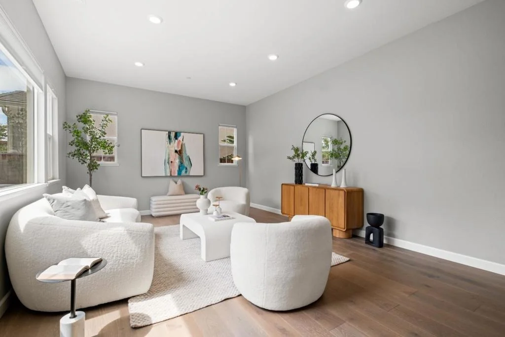 Photo of 39946 Waxwing Drive
