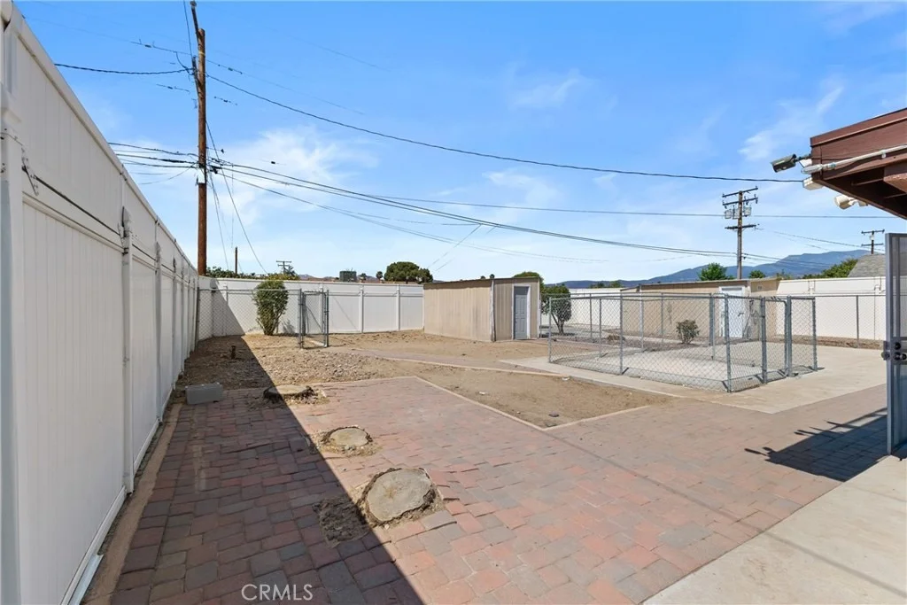 Photo of 40354 Clark