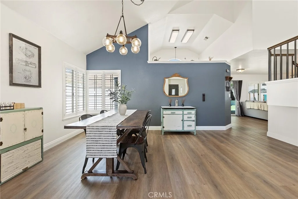 Photo of 387 Glacier Circle