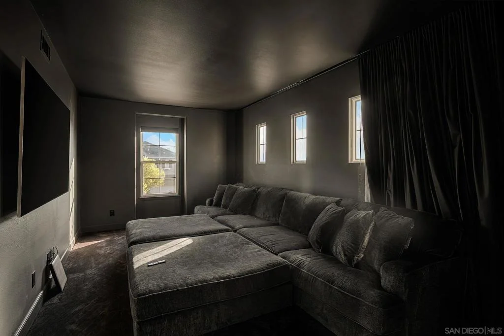 Photo of 31 Montclair