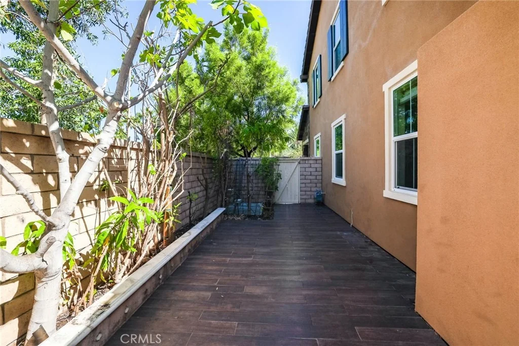 Photo of 58 Mariposa