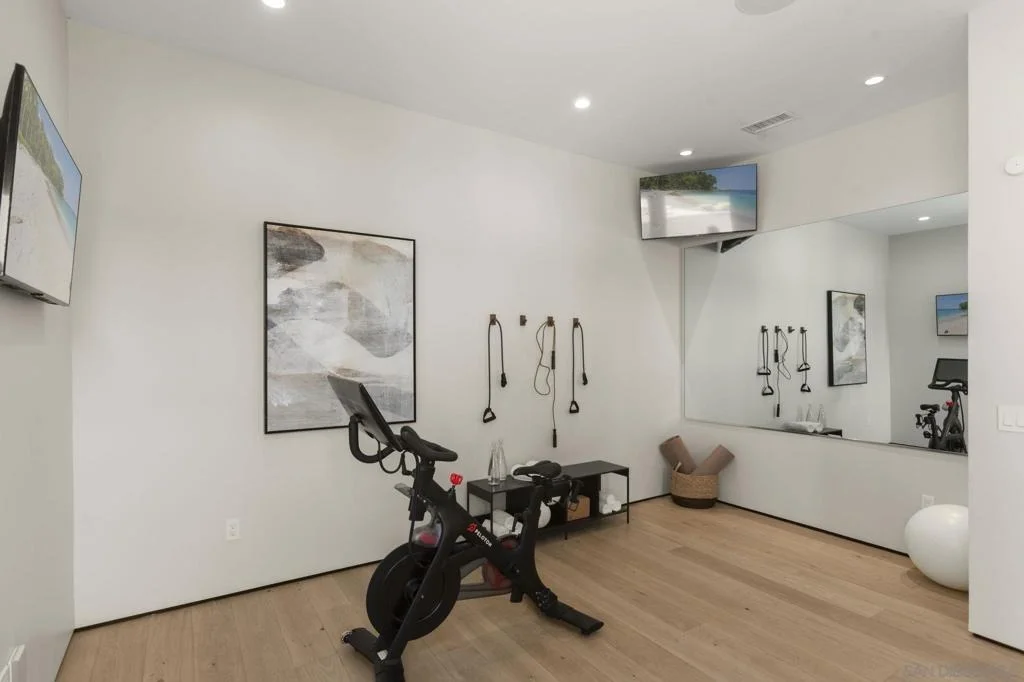 Photo of 6349 Castejon