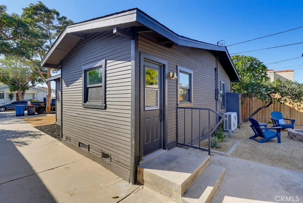 Photo of 5868 Myrtle