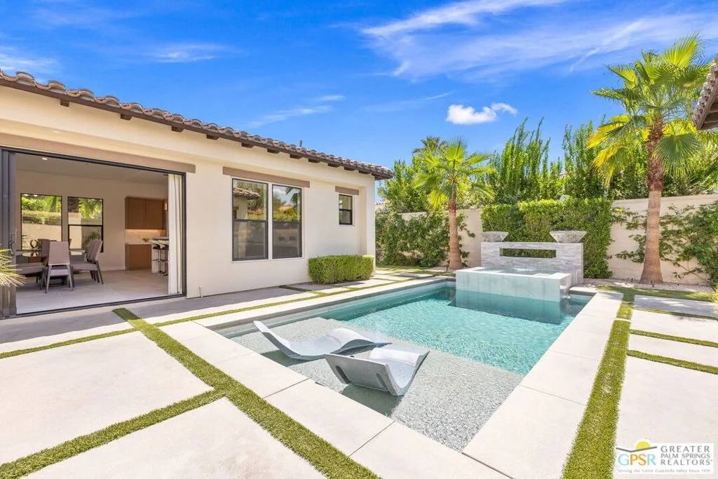 Photo of 75087 Mansfield Drive