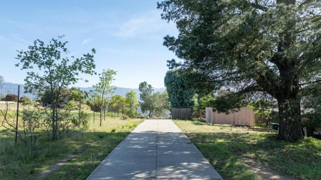 Photo of 34994 Sky Ranch Road