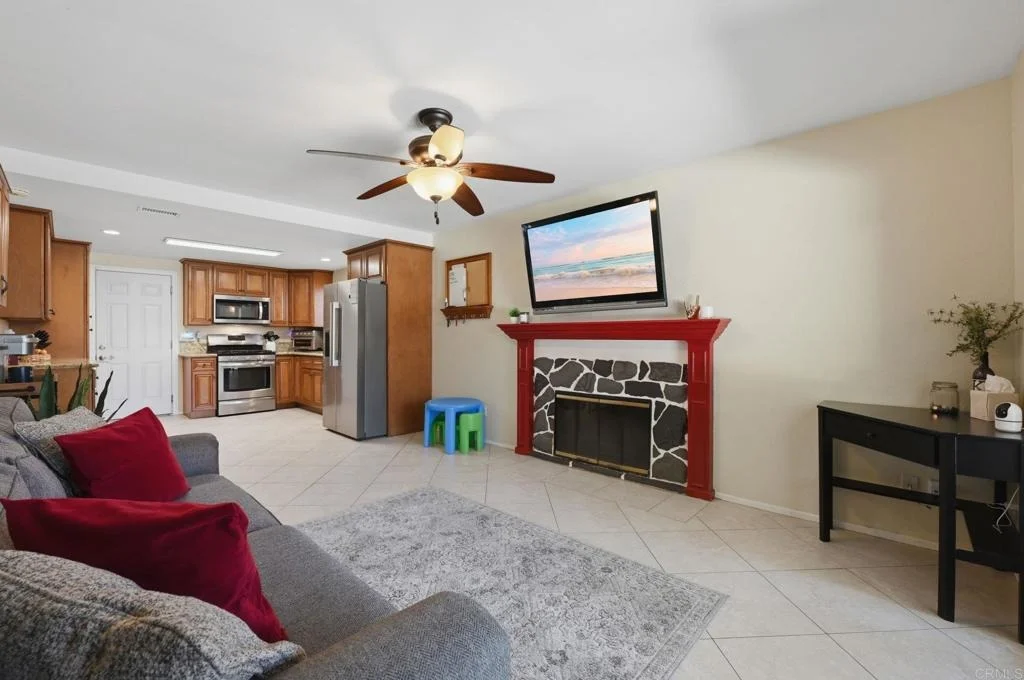 Photo of 216 Ocotillo Place