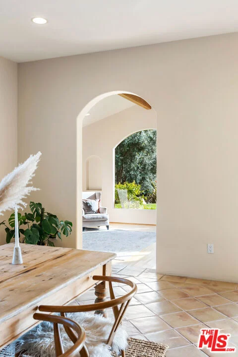 Photo of 2175 Cold Canyon Road