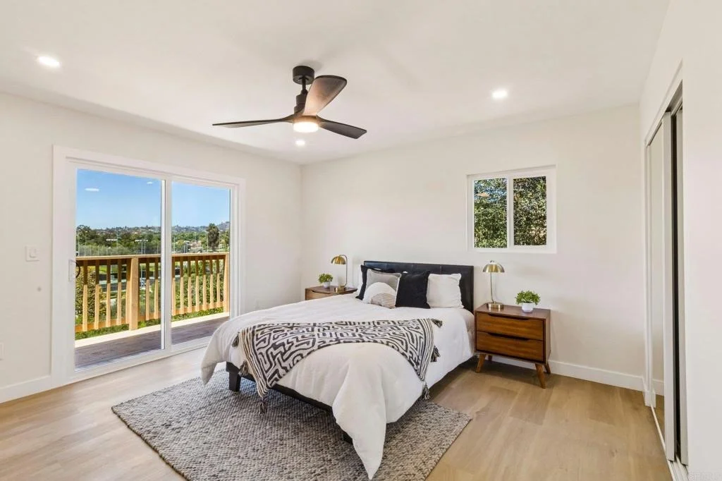 Photo of 221 Colina