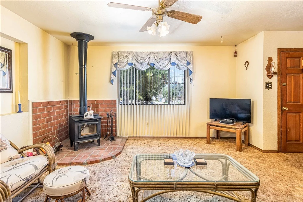 Photo of 29451 Laurel Dr