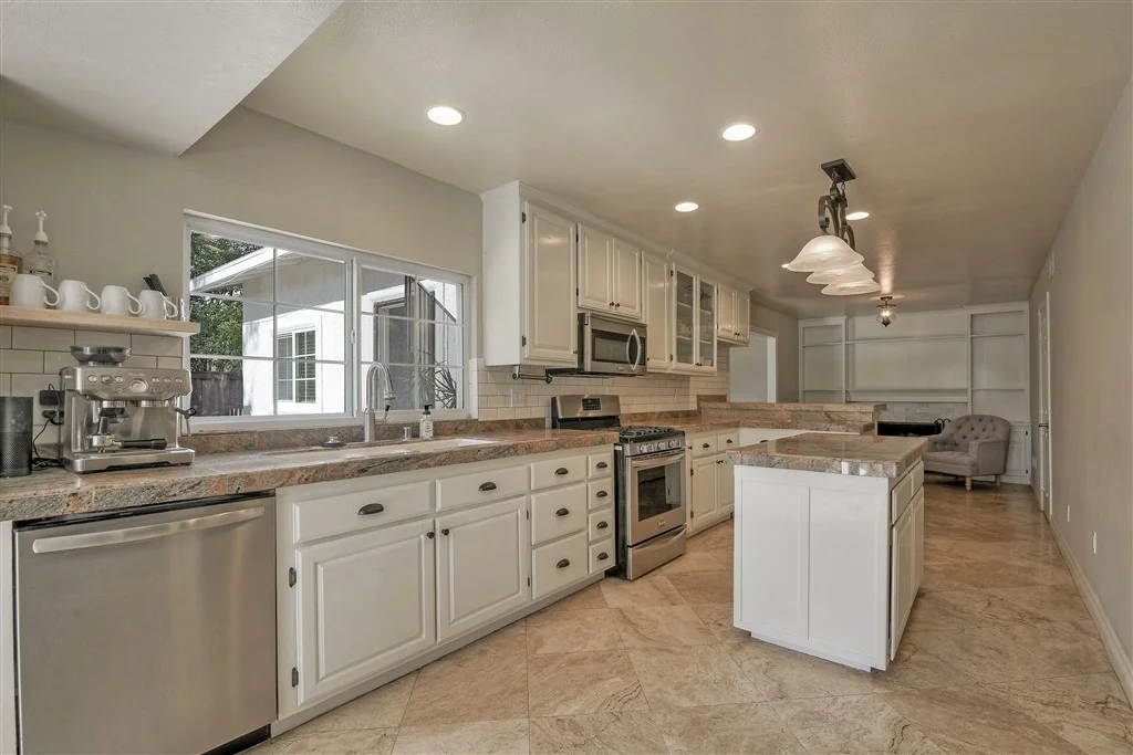 Photo of 249 Blockton Road