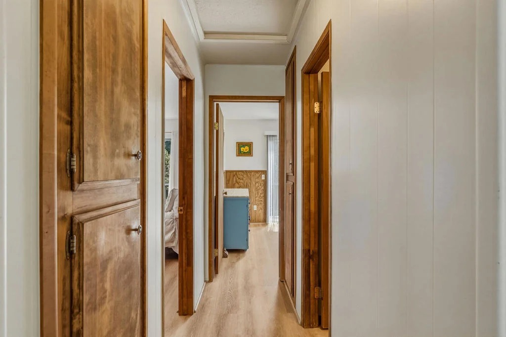 Photo of 25461 Glen Road