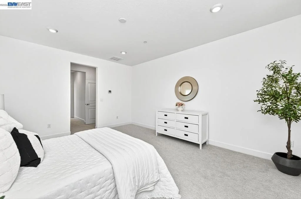 Photo of 4176 Healdsburg Way