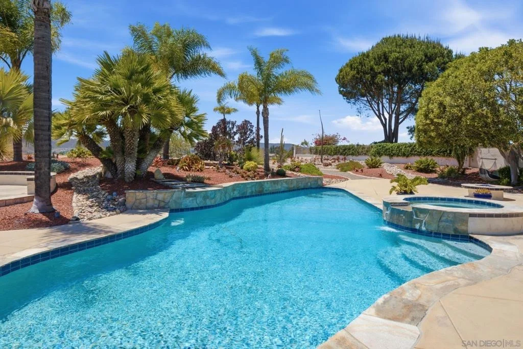 Photo of 14167 Palisades Dr.