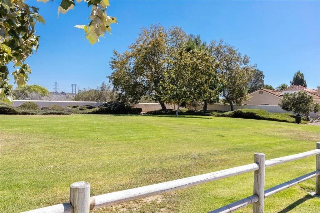 Photo of 878 Rivertree Drive