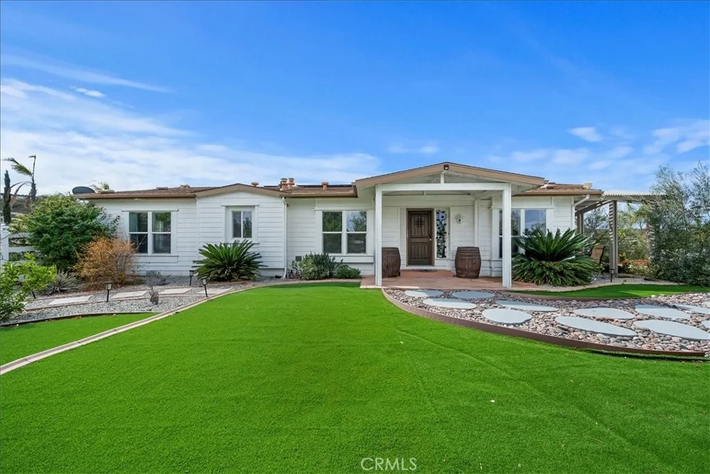 Photo of 39565 Spanish Oaks Drive