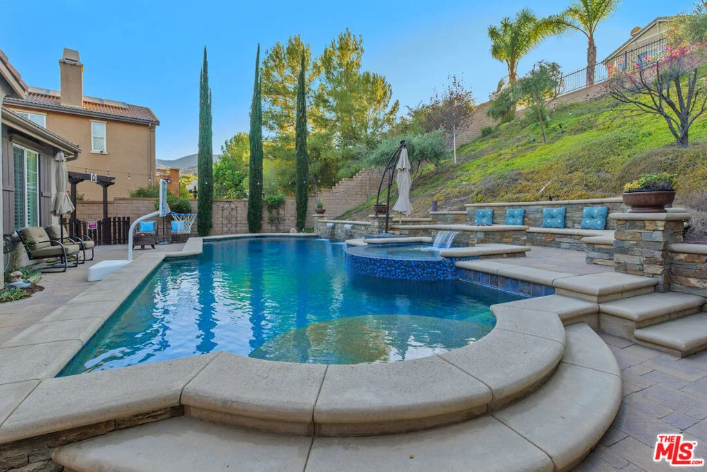 Photo of 22359 Foxhall Drive