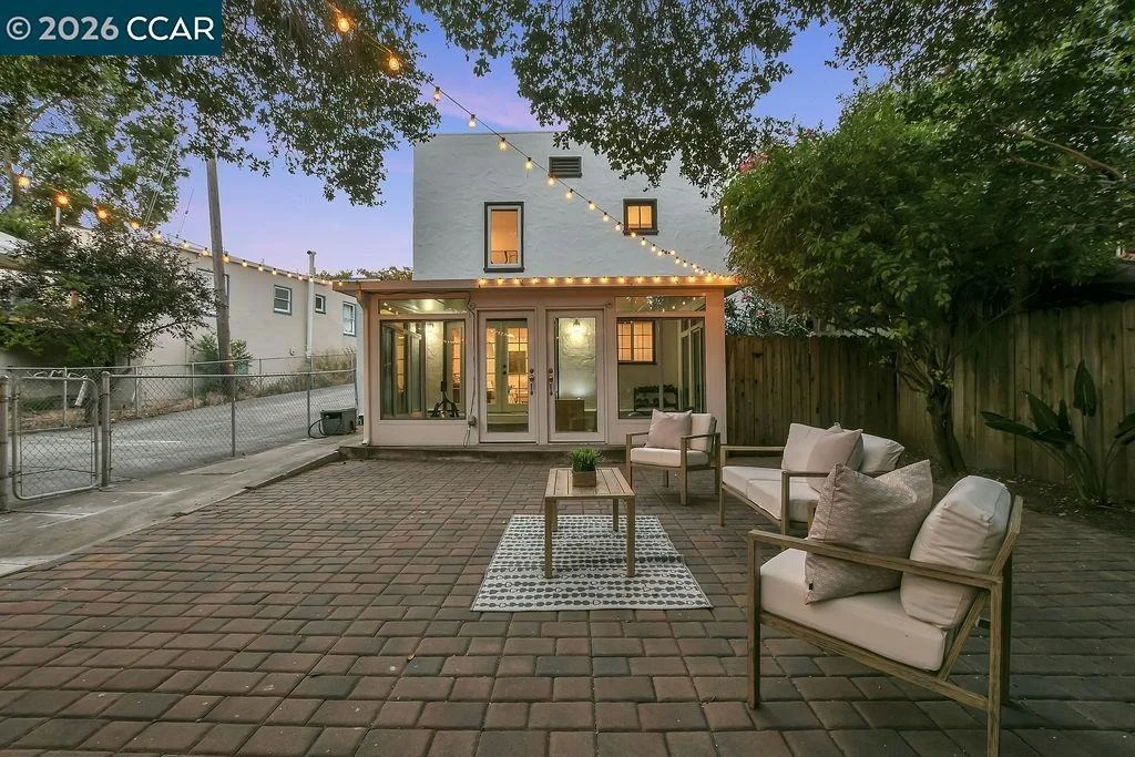 Photo of 915 Brown Street