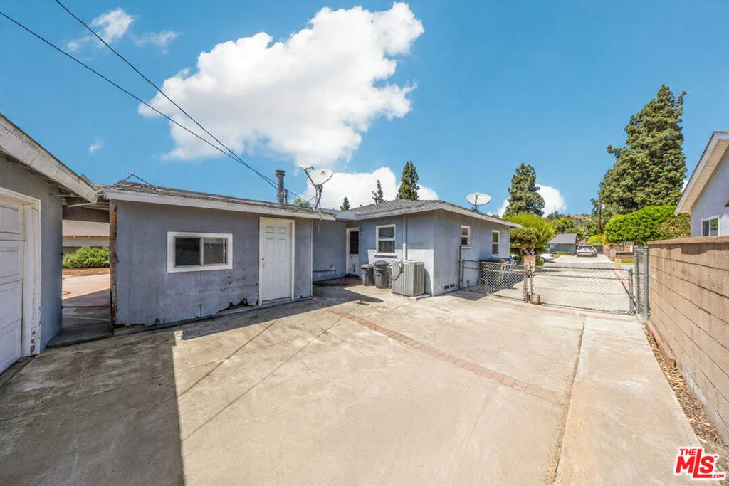 Photo of 656 E Kirkwall Road