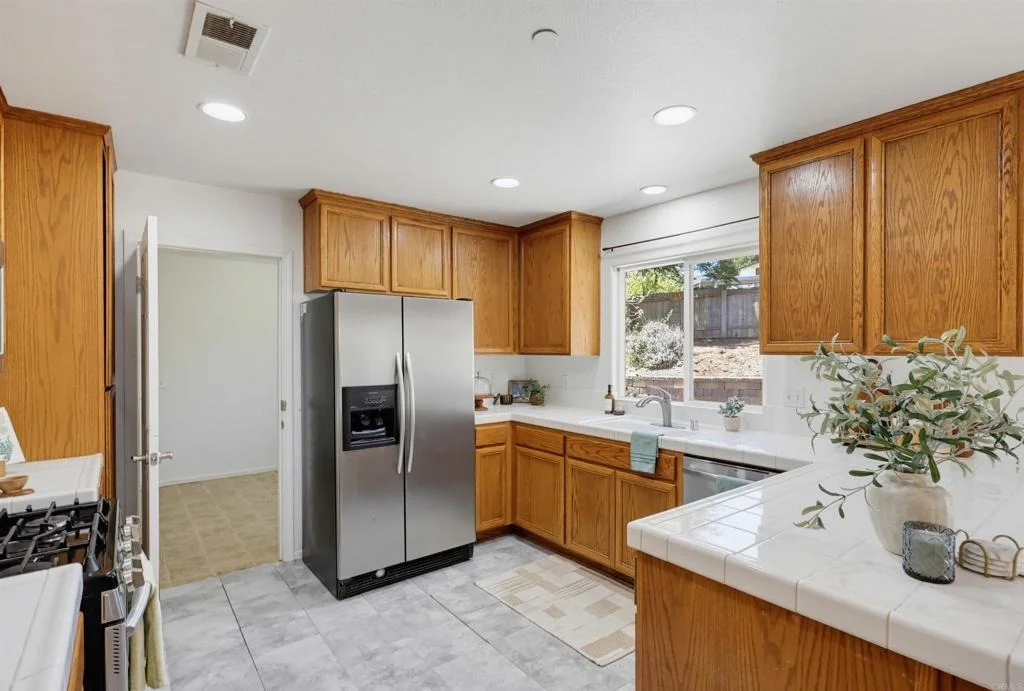 Photo of 9744 Sierra Madre Road